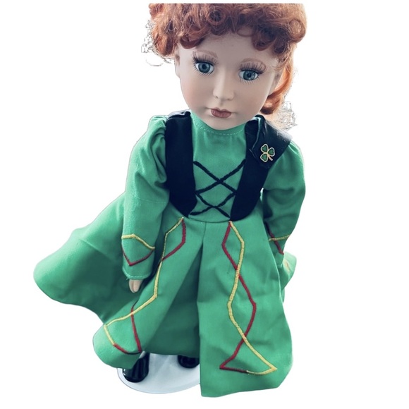 Vintage Tara G Series K Dublin Ireland / Irish Dancer Collector Doll Ori… - Picture 2 of 11